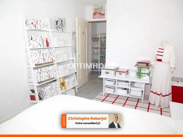 Lumineux appartement de 3 pièces avec terrasse à SAINT REMY (71)