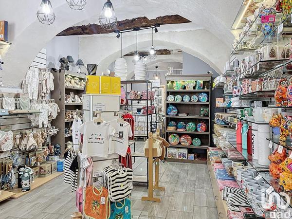 Commercial for sale 49 m² Le Beausset