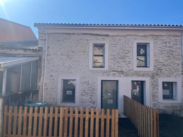 Saint-Sébastien-sur-Loire (44230) Maison rénovée de 65 m2 place du Douet ST SEBASTIEN SUR LOIRE