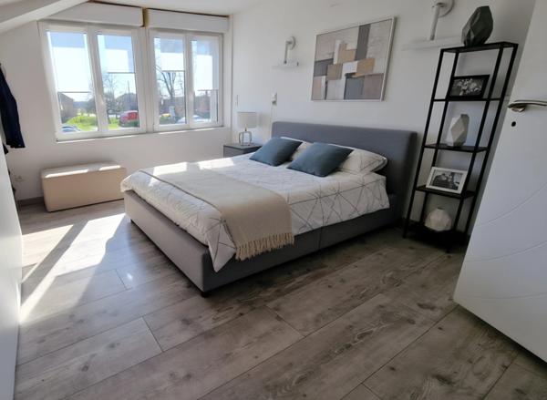 Proche de XERTIGNY (88) Propriete à vendre MAISON 4 pièces (env. 140 m2) + GARAGE AUTOMOBILES de 900 m2 / TERRAIN 7500 m2 env.