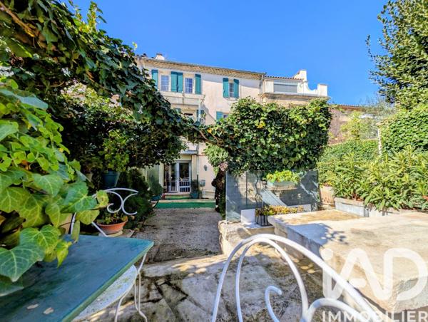 Maison à vendre 7 pièces 173 m² Villeneuve-lès-Avignon
