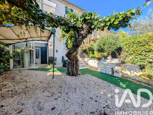 Maison à vendre 7 pièces 173 m² Villeneuve-lès-Avignon