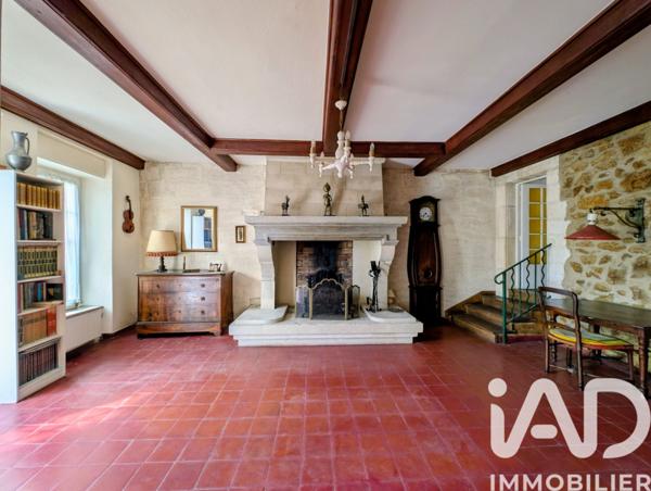 Maison à vendre 7 pièces 173 m² Villeneuve-lès-Avignon