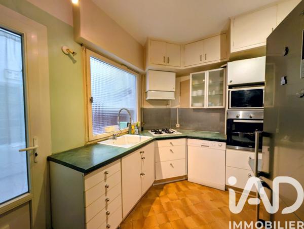 Maison à vendre 7 pièces 173 m² Villeneuve-lès-Avignon