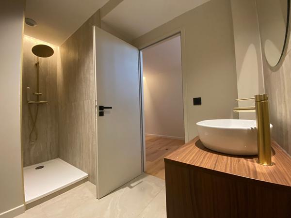 Appartement Lyon 1 quai de Saone 3 pièces 81 M²