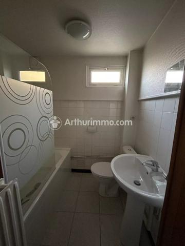 Location                                                      Appartement
                        
                     2 pièces                      51 m2                     à Trévoux