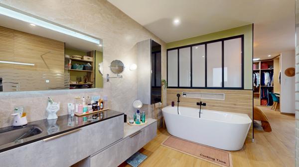 Superbe villa T4 2022 de 180 m² avec piscine à Canohès