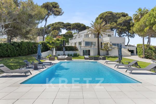 Villa vue mer 1ère ligne Cap d'Antibes