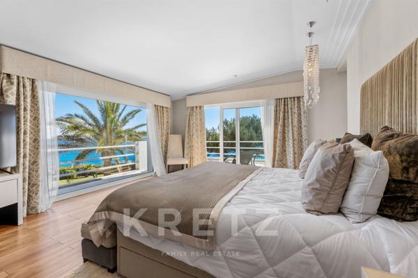 Villa vue mer 1ère ligne Cap d'Antibes