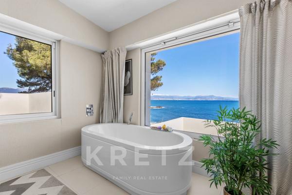 Villa vue mer 1ère ligne Cap d'Antibes