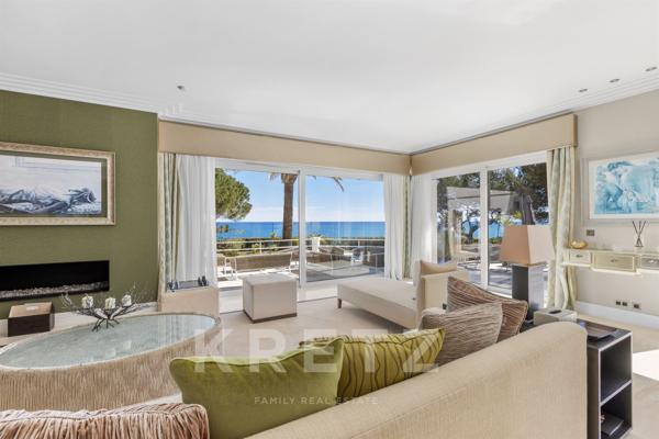 Villa vue mer 1ère ligne Cap d'Antibes
