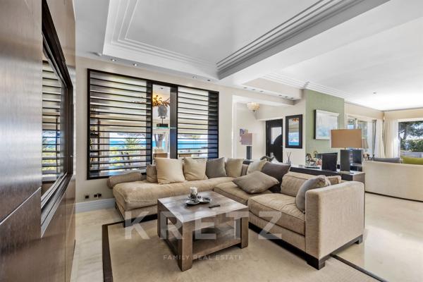 Villa vue mer 1ère ligne Cap d'Antibes