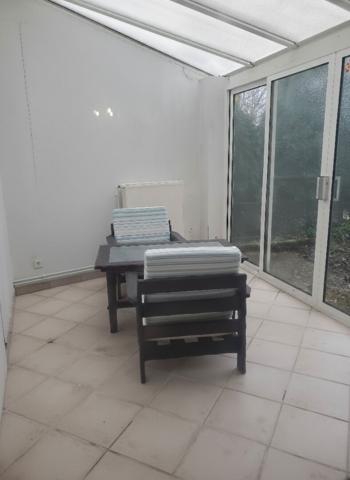 MAISON DE VILLAGE - 2 CHAMBRES - JARDIN - ISSONCOURT LES TROIS DOMAINES