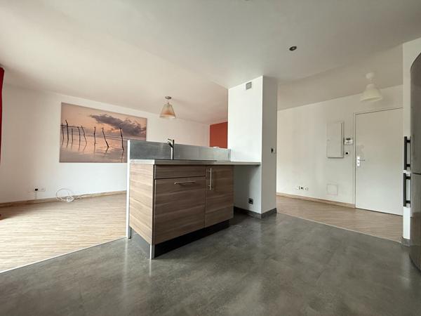 Appartement de type 2 avec balcon - Secteur Jean Jaurès