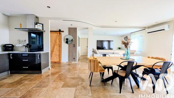 Maison à vendre 8 pièces 157 m² Carpentras