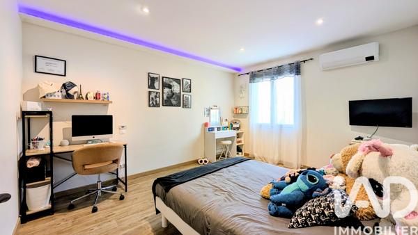 Maison à vendre 8 pièces 157 m² Carpentras