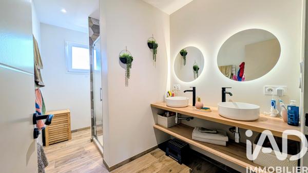 Maison à vendre 8 pièces 157 m² Carpentras