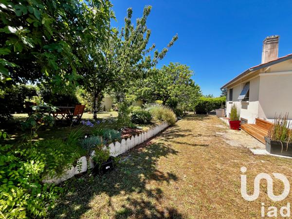 Maison à vendre 8 pièces 180 m² Barbezieux-Saint-Hilaire