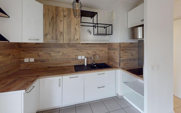 Appartement à louer    3 pièces • 55,08 m2 Vaulx-en-Velin