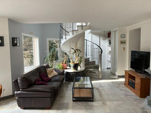 Maison Montferrand Le Chateau 160 m2