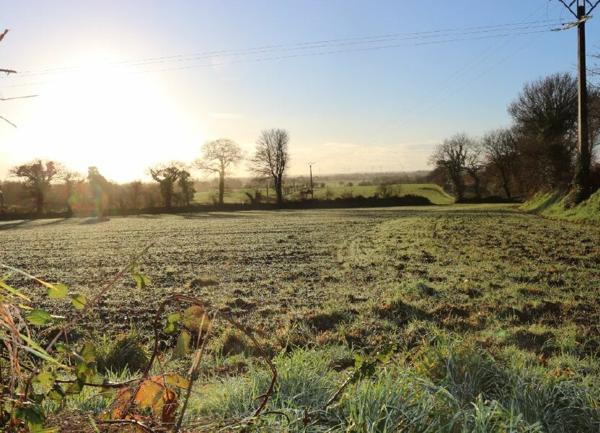 Terrain à vendre    9 378 m2 Kergrist-Moëlou