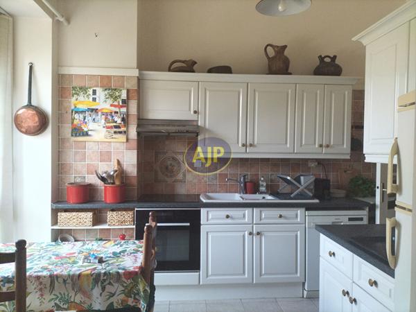 Vente appartement Rochefort : 319 900 € - AJP Immobilier Rochefort