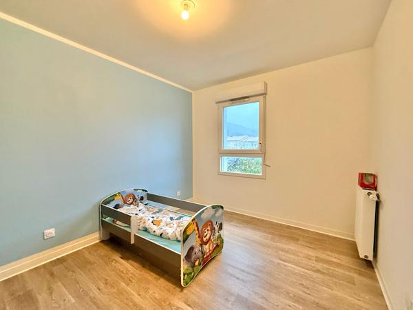 Châteauneuf-les-Martigues (13220) À louer – T3 en duplex avec terrasse – Châteauneuf-les-Martigues (13220)