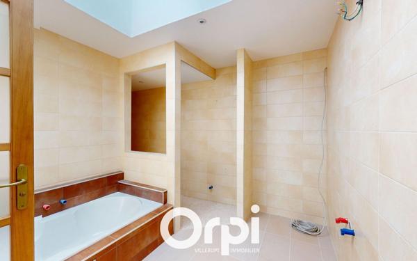 Maison à vendre    5 pièces • 155 m2 Villers-la-Montagne