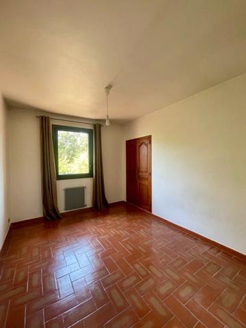 Fréjus POTENTIEL- Villa 200m2 piscine sur 1600m2 -baisse de prix !