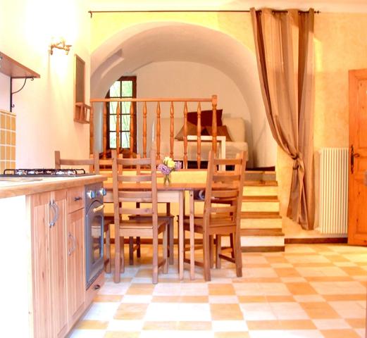 Fréjus POTENTIEL- Villa 200m2 piscine sur 1600m2 -baisse de prix !