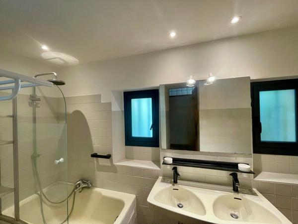 Fréjus POTENTIEL- Villa 200m2 piscine sur 1600m2 -baisse de prix !