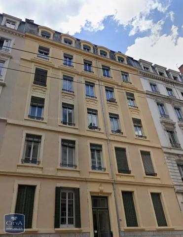 Appartement à louer 1 pièce 47.82m²