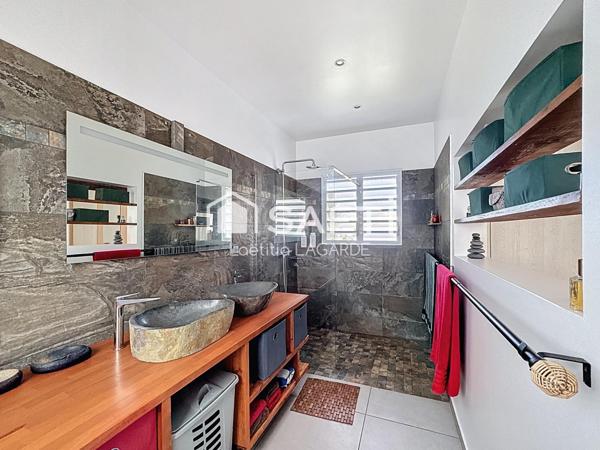 Villa contemporaine F5 avec vue mer