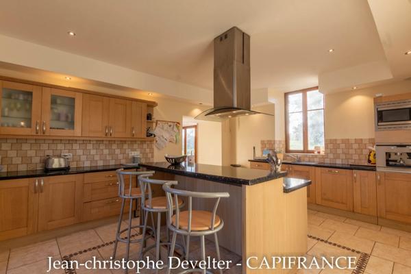 Dpt Mayenne (53), à vendre proche de GORRON propriete 5 chambres sur 4,6 hectares