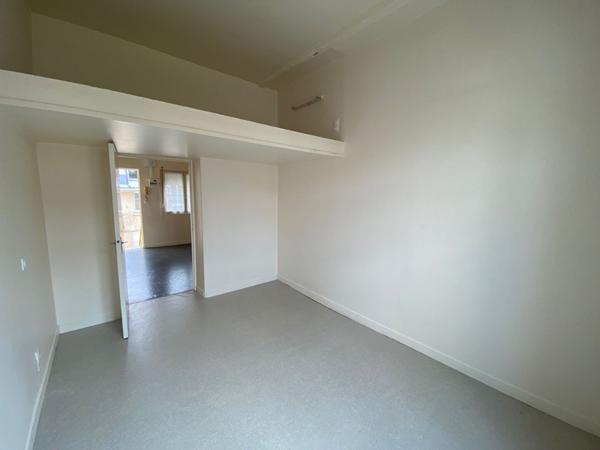 Appartement 2 pièces à louer au Centre-ville de Saint Quentin