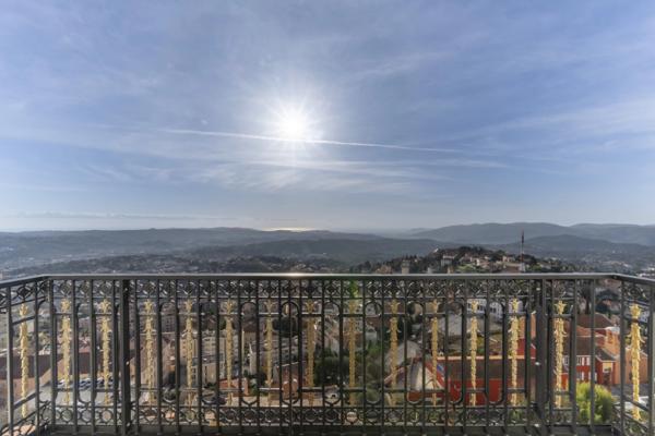 Un art de vivre sur les hauteurs de Grasse
