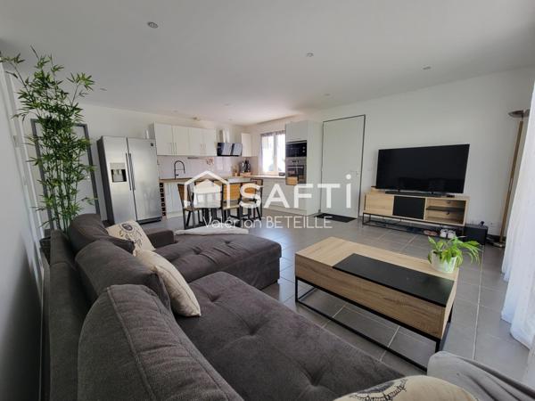 Maison récente 3 chambres avec piscine, jardin et garage