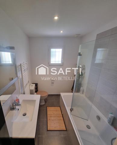 Maison récente 3 chambres avec piscine, jardin et garage