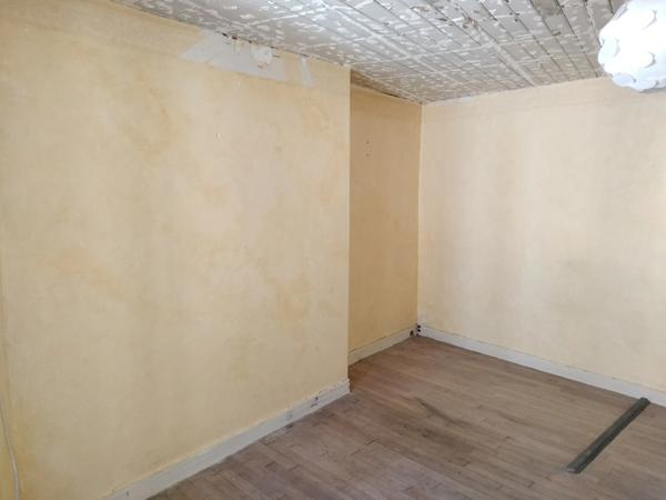 Ensemble immobilier de charme à rénover avec extérieur