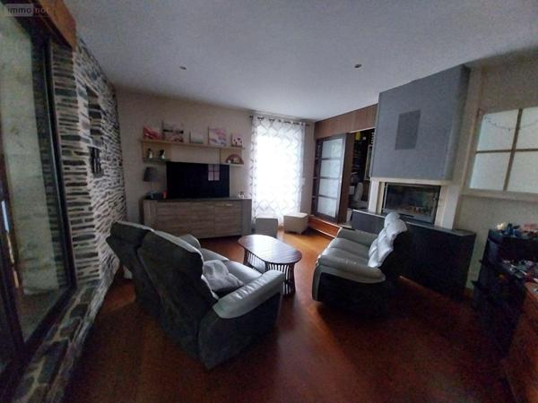 Maison individuelle à vendre à Vitré en Ille-et-Vilaine (35500), ref : 35131-53   
NORD