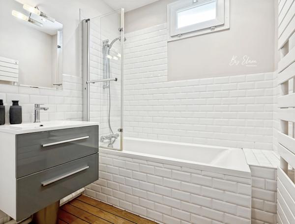 VILLA KAUFMAN & BROAD – GOLF DE BUSSY-SAINT-GEORGES – SUITE AU REZ-DE-CHAUSSÉE – GRAND JARDIN SANS VIS-À-VIS – DOUBLE GARAGE – SANS TRAVAUX