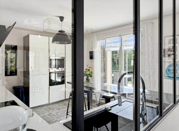 VILLA KAUFMAN & BROAD – GOLF DE BUSSY-SAINT-GEORGES – SUITE AU REZ-DE-CHAUSSÉE – GRAND JARDIN SANS VIS-À-VIS – DOUBLE GARAGE – SANS TRAVAUX
