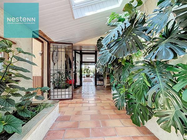 Magnifique Maison 9 pièces à vendre avec 3689m2 de parc, piscine, 2 min de Revel 31250