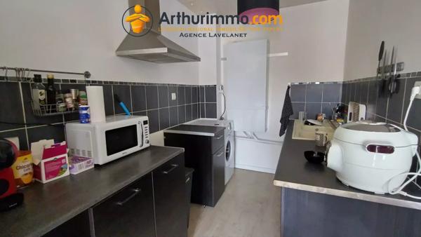 Vente                                                      Immeuble
                        
                     9 pièces                      234 m2                     à Laroque-d'Olmes