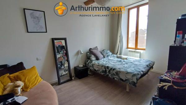 Vente                                                      Immeuble
                        
                     9 pièces                      234 m2                     à Laroque-d'Olmes