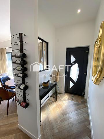 RARE sur le marché, superbe rénovation, secteur recherché