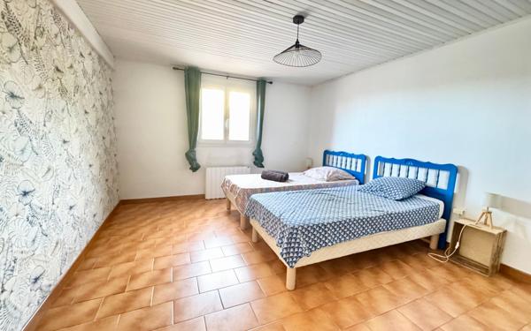 Maison à vendre    7 pièces • 180 m2 Fréjus