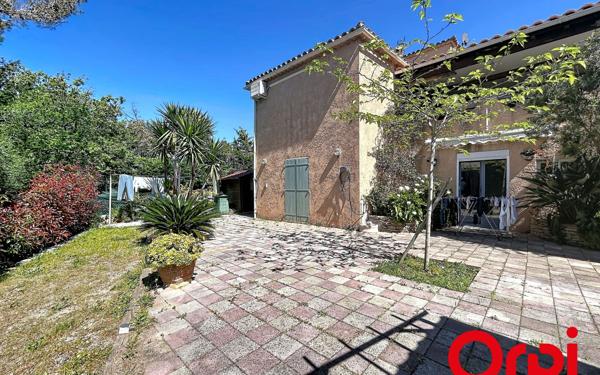 Maison à vendre    6 pièces •  Six-Fours-les-Plages