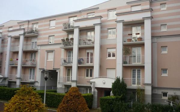 Appartement à louer    1 pièce • 37,88 m2 L'Haÿ-les-Roses