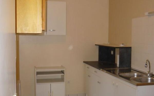 Appartement à louer    1 pièce • 37,88 m2 L'Haÿ-les-Roses